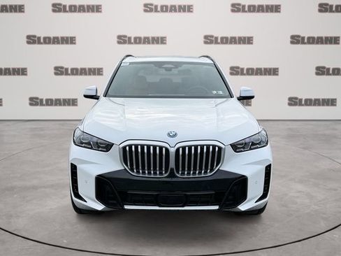 New 2026 BMW X5 xDrive50e w/ M Sport Package AWD/4WD image 8