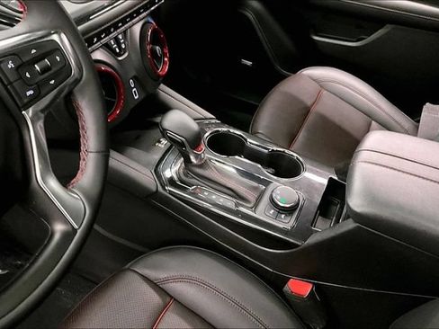 Used 2024 Chevrolet Blazer RS FWD image 17