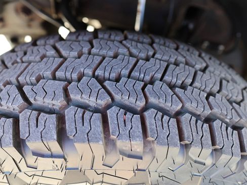 Used 2002 GMC Yukon XL 2500 SLT image 23