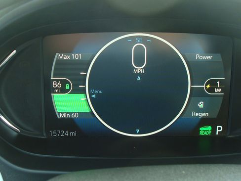 Used 2020 Chevrolet Bolt Premier w/ Infotainment Package image 9