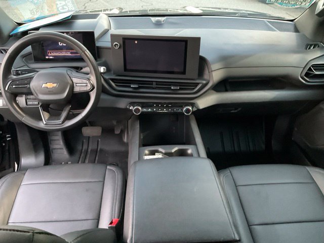 Used 2024 Chevrolet Silverado EV W/T AWD/4WD image 4