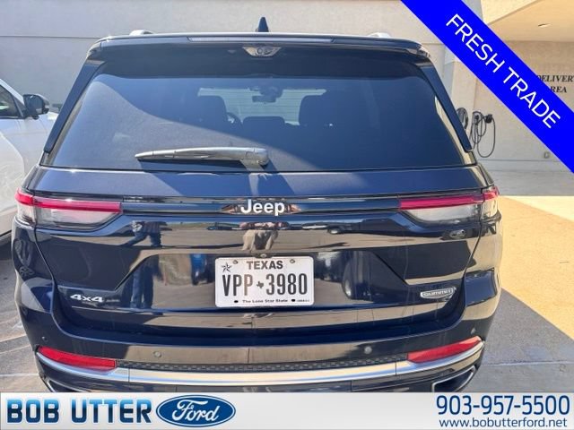 Used 2024 Jeep Grand Cherokee Summit AWD/4WD image 4