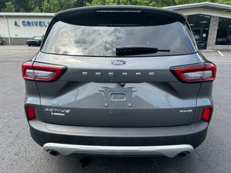 Used 2023 Ford Escape Active video 5