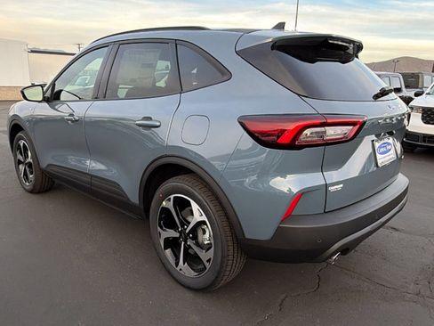 New 2026 Ford Escape ST-Line Select w/ Equipment Group 401A image 5