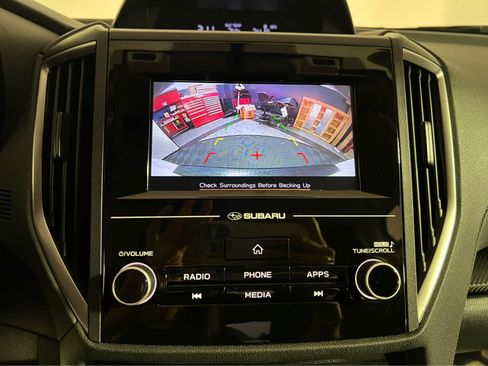 Used 2021 Subaru Crosstrek 2.0i AWD/4WD image 14