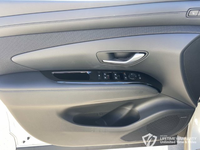 New 2026 Hyundai Tucson Limited w/ Tow & Go Package AWD/4WD image 24