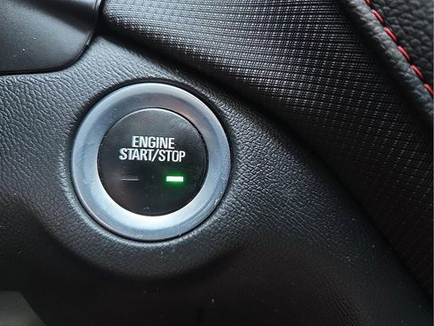 Used 2023 Chevrolet Equinox RS w/ RS Leather Package FWD image 22