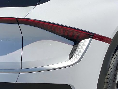 New 2026 Kia EV6 Light RWD image 4
