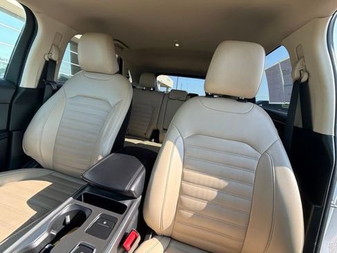 Certified 2022 Ford Edge SEL AWD/4WD image 11