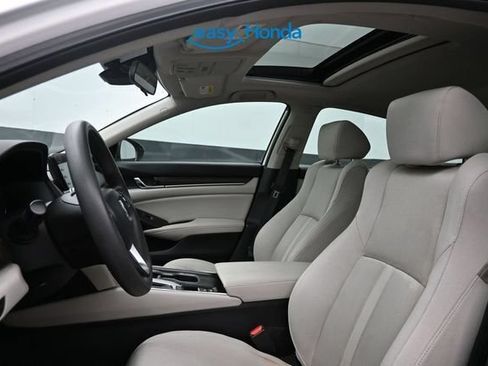 Used 2018 Honda Accord EX image 14