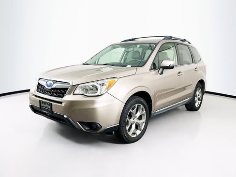 Used 2016 Subaru Forester 2.5i Touring w/ Eyesight & Navigation System image 3