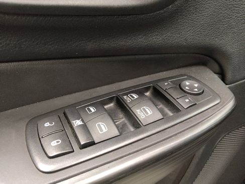 Used 2014 Jeep Cherokee Trailhawk w/ Leather Interior Group AWD/4WD image 27