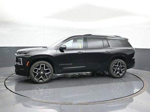 New 2026 Chevrolet Traverse High Country w/ LPO, Floor Liner Package image 2