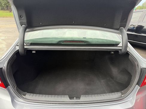 Used 2015 Hyundai Sonata SE FWD image 16