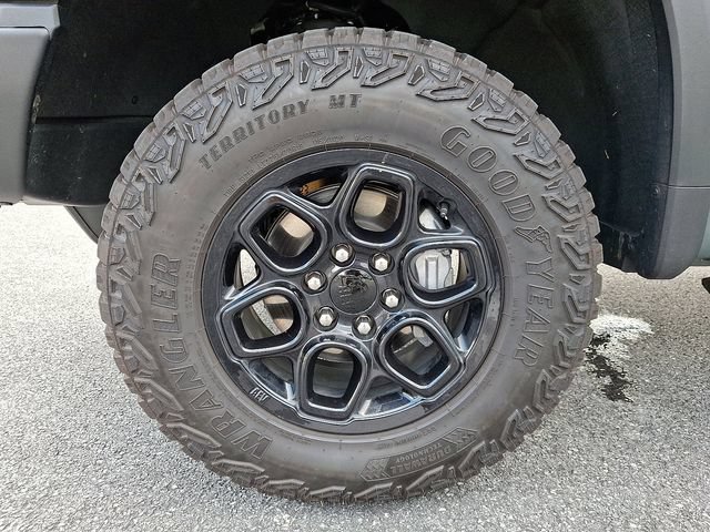 Used 2026 Chevrolet Silverado 1500 ZR2 w/ ZR2 Bison Edition AWD/4WD image 8