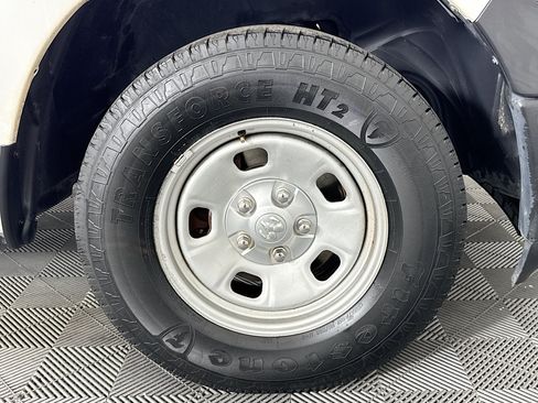 Used 2018 RAM 1500 Tradesman w/ Popular Equipment Group RWD image 29