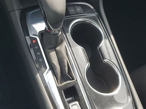 Certified 2024 Chevrolet Equinox Premier FWD image 28
