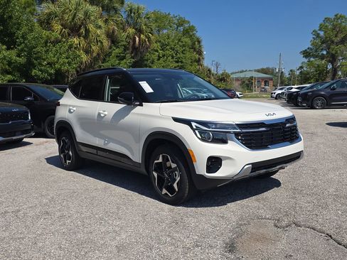 New 2026 Kia Seltos S FWD image 2