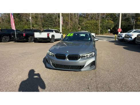 Used 2025 BMW 330i Sedan image 7