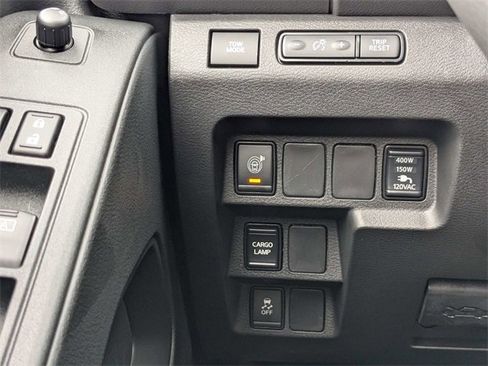 New 2026 Nissan Frontier SV image 27