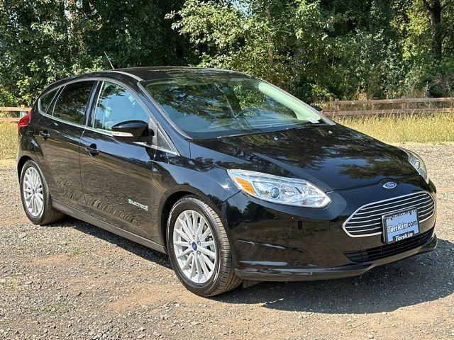 Used 2017 Ford Focus Electric Hatchback FWD image 2