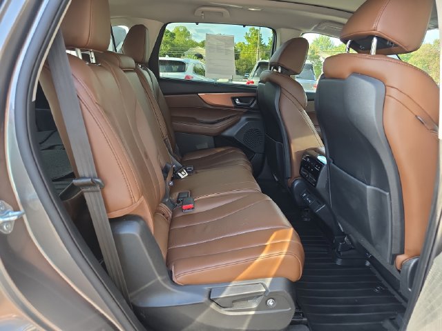 Used 2024 Acura MDX w/ Technology Package AWD/4WD image 15