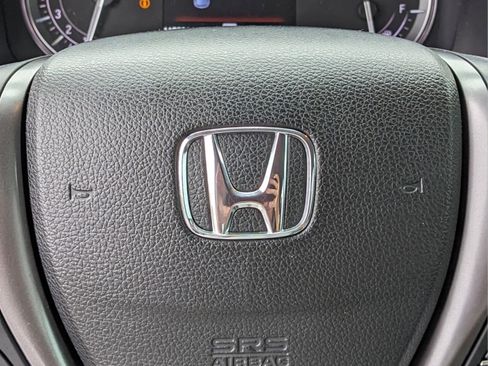 Used 2016 Honda Pilot EX image 39