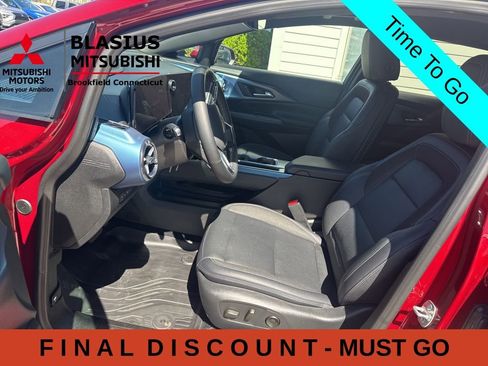 Used 2025 Chevrolet Equinox EV LT w/ Convenience Package FWD image 22