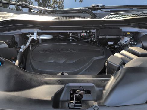 Used 2024 Honda Passport TrailSport image 21