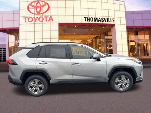 New 2025 Toyota RAV4 XLE w/ Convenience Package FWD image 4