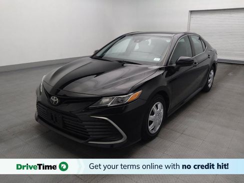Used 2021 Toyota Camry LE FWD image 1