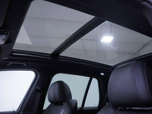 New 2026 BMW X5 sDrive40i w/ M Sport Package image 8