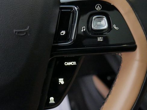 Used 2020 Lincoln Corsair Reserve w/ Equipment Group 201A image 64