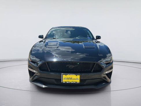 Used 2018 Ford Mustang GT w/ Equipment Group 301A RWD image 2