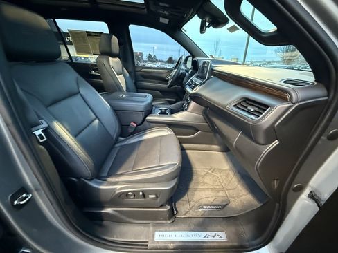 Used 2023 Chevrolet Tahoe High Country image 34