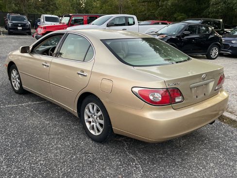 Used 2002 Lexus ES 330 image 10