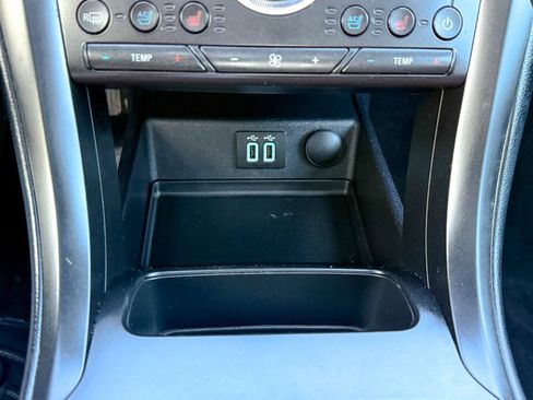 Used 2019 Ford Fusion Energi Titanium image 30