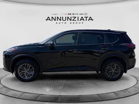 Used 2021 Nissan Rogue S AWD/4WD image 2