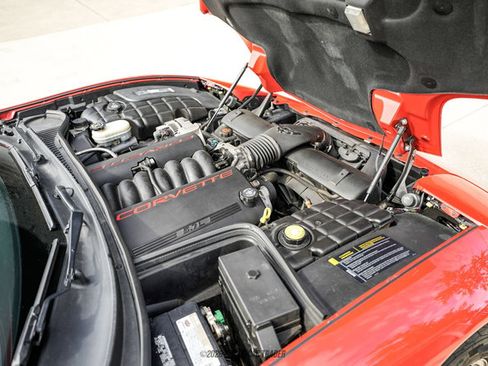 Used 2002 Chevrolet Corvette Convertible w/ Preferred Equipment Group2 RWD image 23