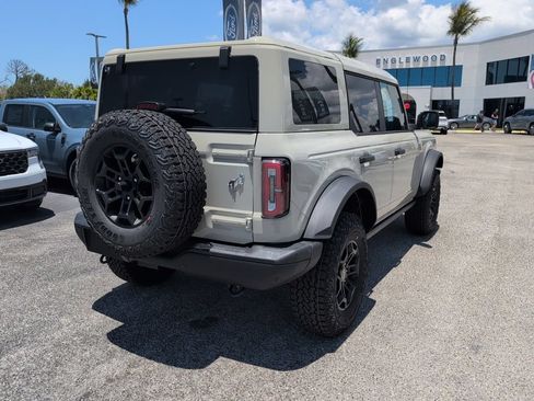 New 2026 Ford Bronco Badlands AWD/4WD image 2