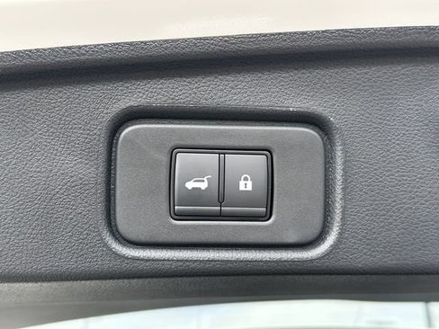 New 2026 Nissan Pathfinder SV FWD image 14