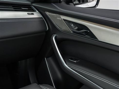 New 2026 Jaguar F-PACE R-Dynamic S AWD/4WD image 29