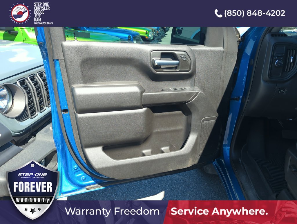 Used 2022 Chevrolet Silverado 1500 Custom RWD image 17