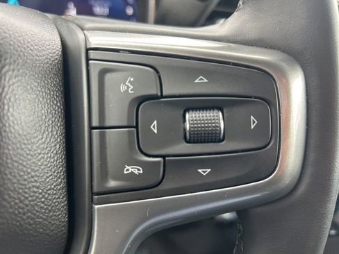 Used 2025 Chevrolet Silverado 1500 LT AWD/4WD image 12