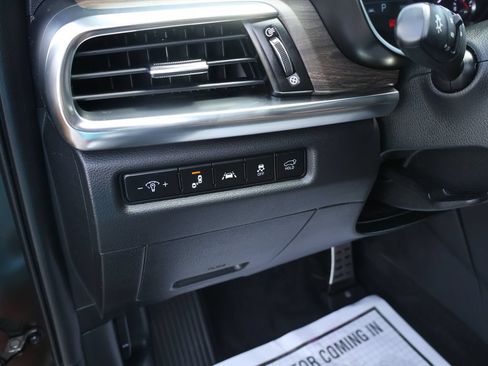 Certified 2022 Kia Telluride SX w/ SX Prestige Package AWD/4WD image 33