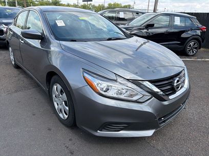 Used 2016 Nissan Altima 2.5 S w/ Power Driver Seat Package