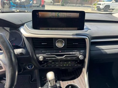 Used 2020 Lexus RX 450h AWD w/ Luxury Package image 12