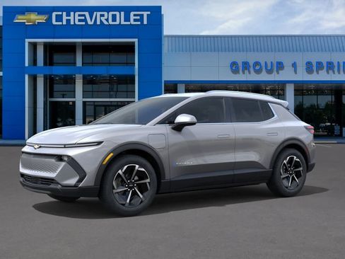 New 2026 Chevrolet Equinox EV LT FWD image 2