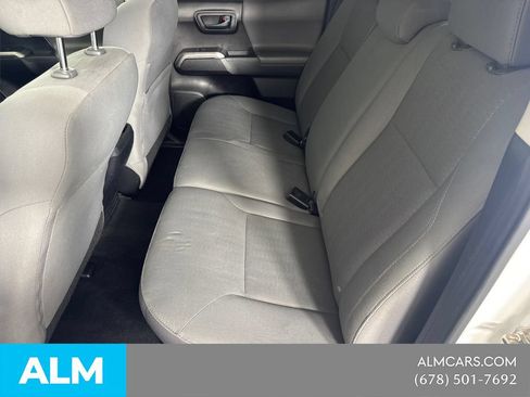 Used 2019 Toyota Tacoma SR5 RWD image 23