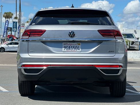 Used 2023 Volkswagen Atlas Cross Sport SEL AWD/4WD image 5